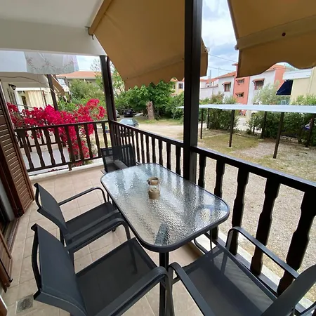 Georgoudi Apartments Nikiti  Exterior photo